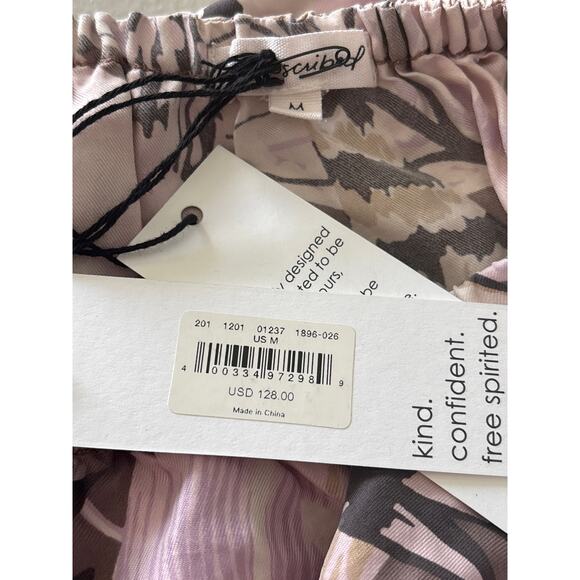 Unsubscribed Women's Size Medium Floral Off The Shoulder Silk Casual Blouse Tops - Picture 6 of 11